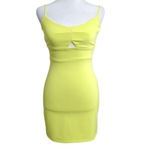 Lush Mini dress color yellow o lemon SIZE S